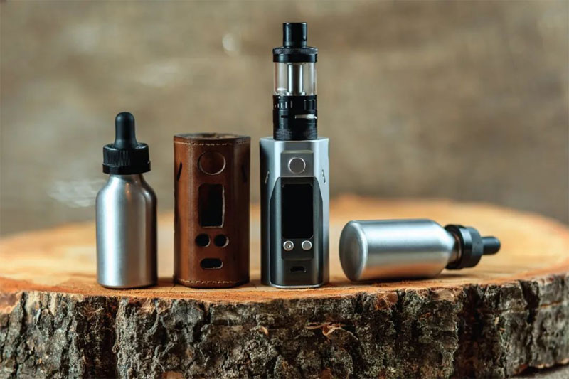 Discovering the Evolution of the First E Cigarette